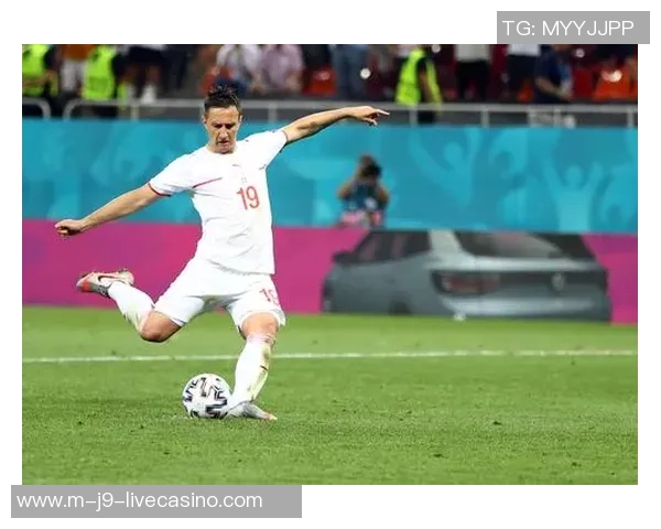 瑞士足球超级联赛精彩回顾与未来展望解析 瑞士足球超级联赛精彩回顾与未来展望解析