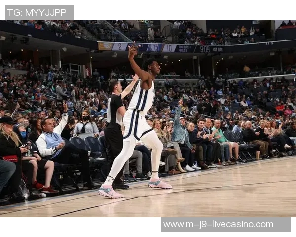 莫兰特贝恩联手发力灰熊险胜鹈鹕迎来关键胜利 莫兰特贝恩联手发力灰熊险胜鹈鹕迎来关键胜利